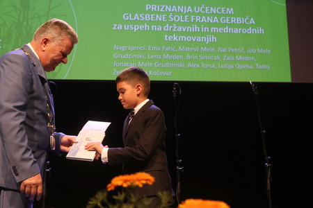 ZLATA PETICA 024 FOTO LJUBO VUKELIČ